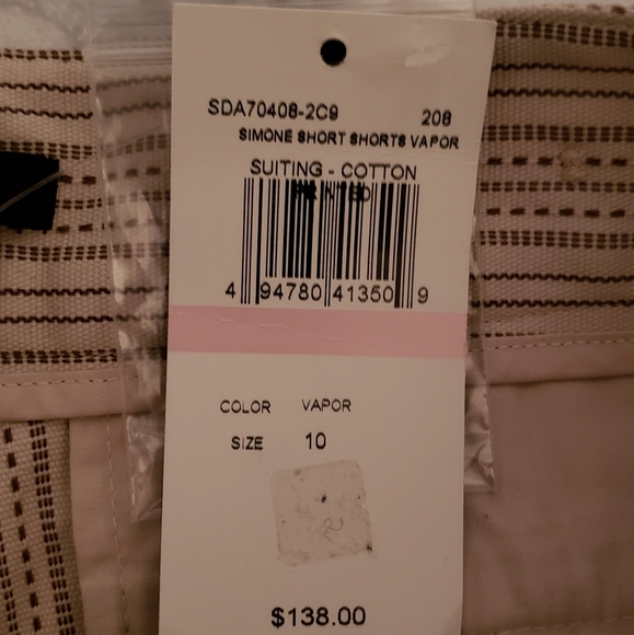 BCBGMaxAzria Simone Shorts - Picture 4 of 4